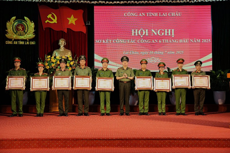 Công an tỉnh sơ kết công tác công an 6 tháng đầu năm 2025