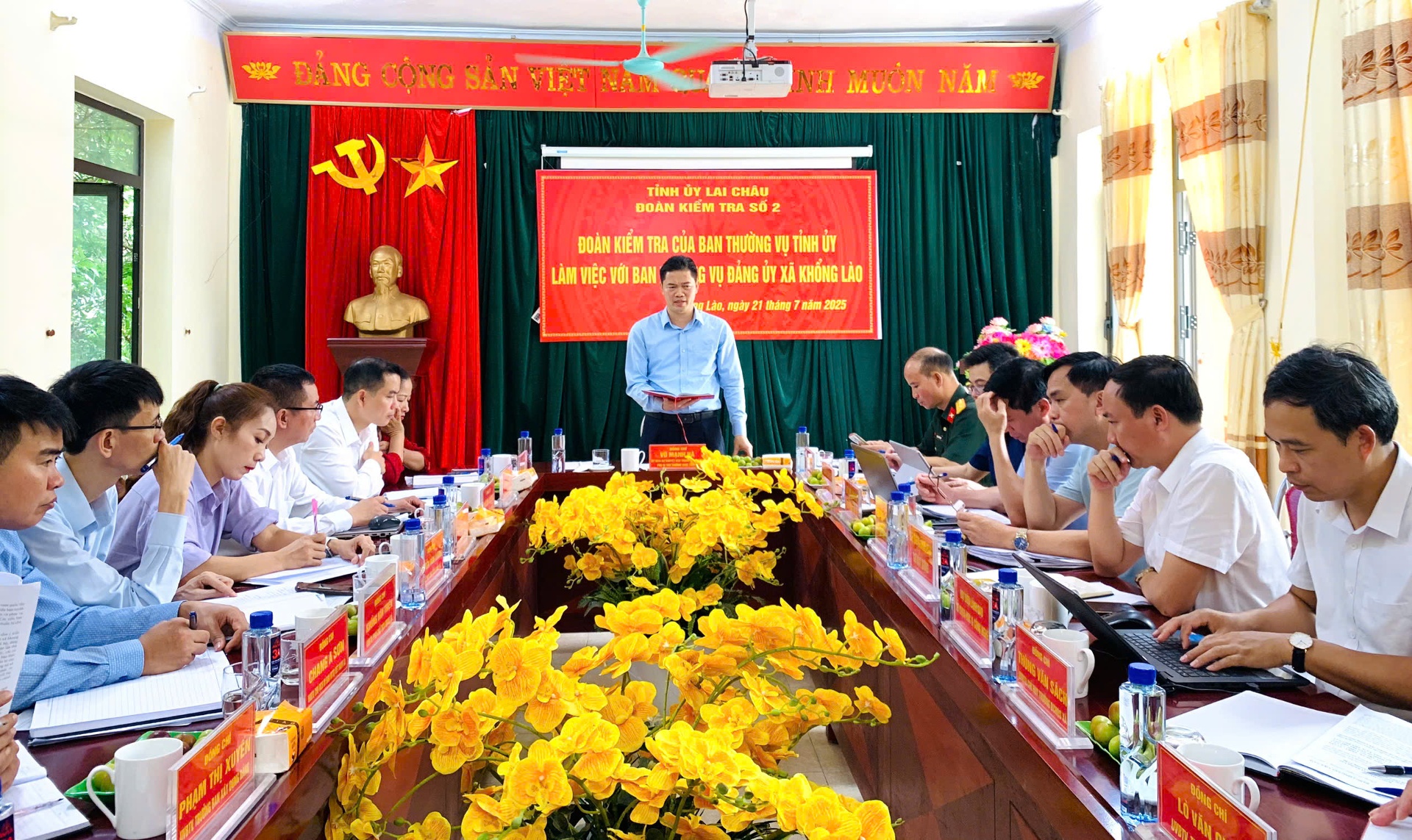 Đồng chí Vũ Mạnh Hà - Ủy viên dự khuyết Ban chấp hành Trung ương Đảng, Phó Bí thư Thường trực Tỉnh ủy phát biểu kết luận buổi làm việc.