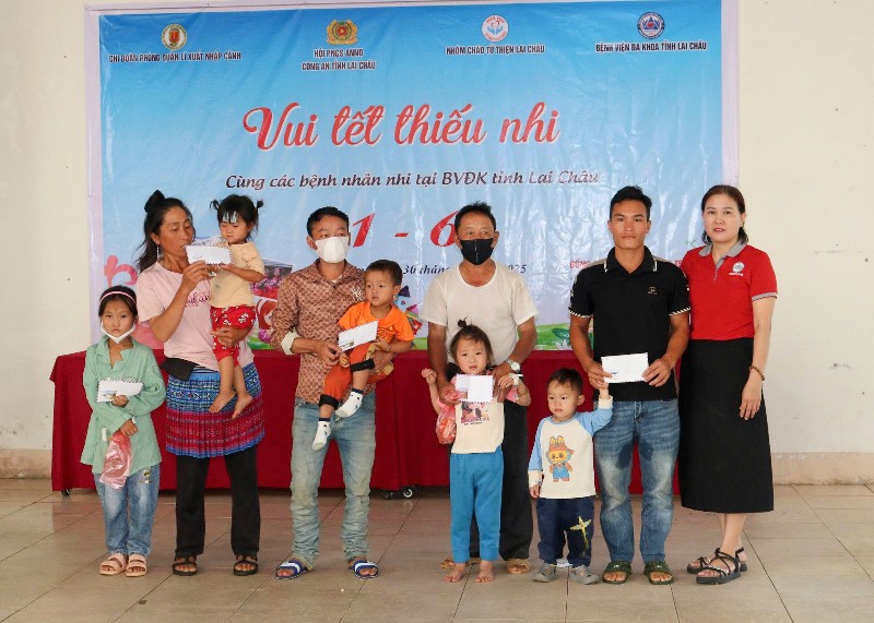 Nhịp cầu kết nối yêu thương