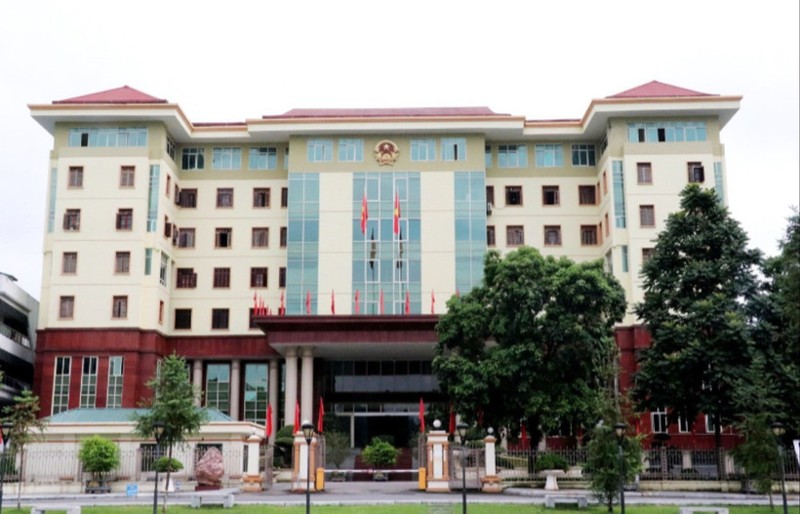 Tuyên Quang chấn chỉnh việc sắp xếp, bố trí cán bộ làm việc tại 2 nơi