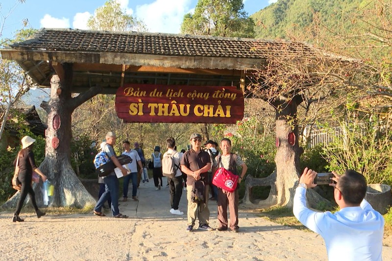 Đổi thay Tả Lèng