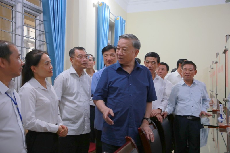 Tổng Bí thư Tô Lâm kiểm tra hoạt động chính quyền cấp xã biên giới Si Pa Phìn