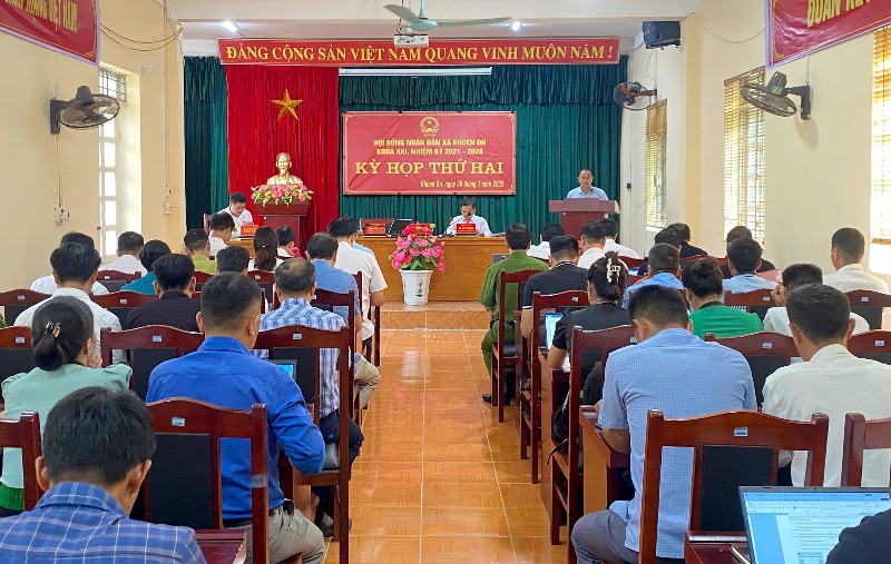 Kỳ họp thứ hai Hội đồng Nhân dân xã Khoen On khóa XXI, nhiệm kỳ 2021 - 2026