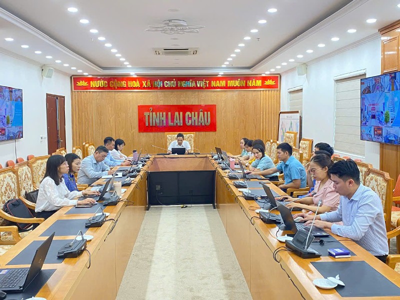 Tập huấn sử dụng các hệ thống thông tin cho cán bộ cấp xã