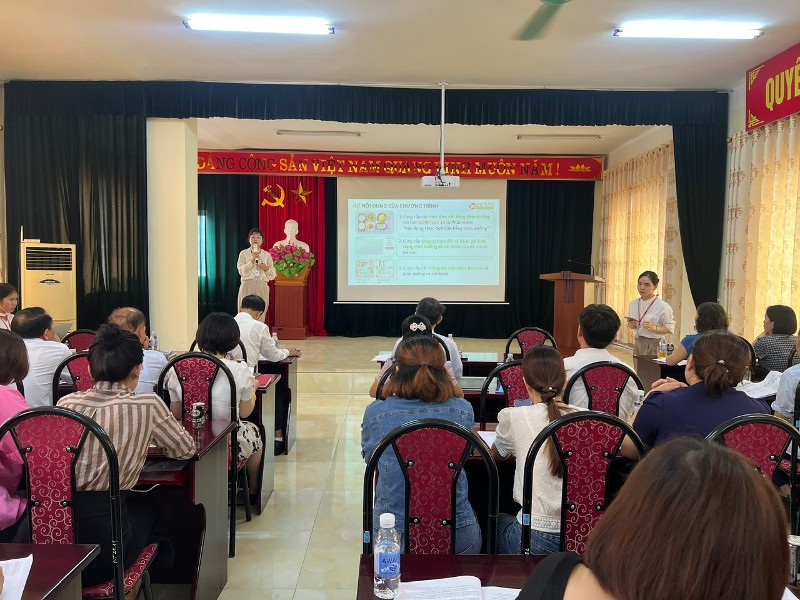 Hội nghị thúc đẩy phầm mềm xây dựng thực đơn cho mẹ và bé