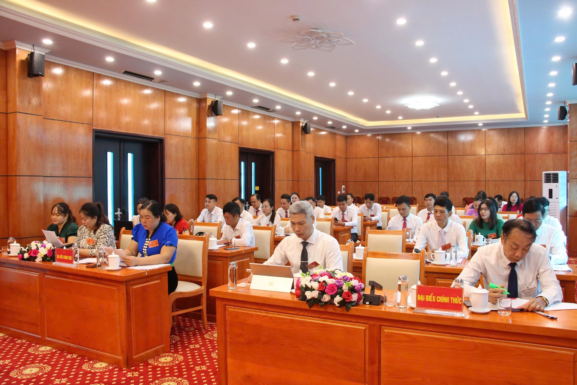 Các đại biểu dự Đại hội.