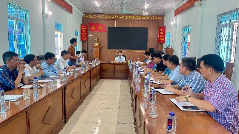 Phó Chủ tịch UBND tỉnh Hà Trọng Hải kiểm tra tại xã Khun Há