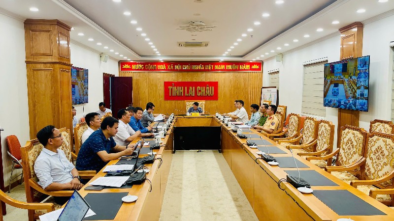 Họp chuẩn bị Lễ khánh thành, khởi công công trình chào mừng kỷ niệm 80 năm Cách mạng Tháng Tám