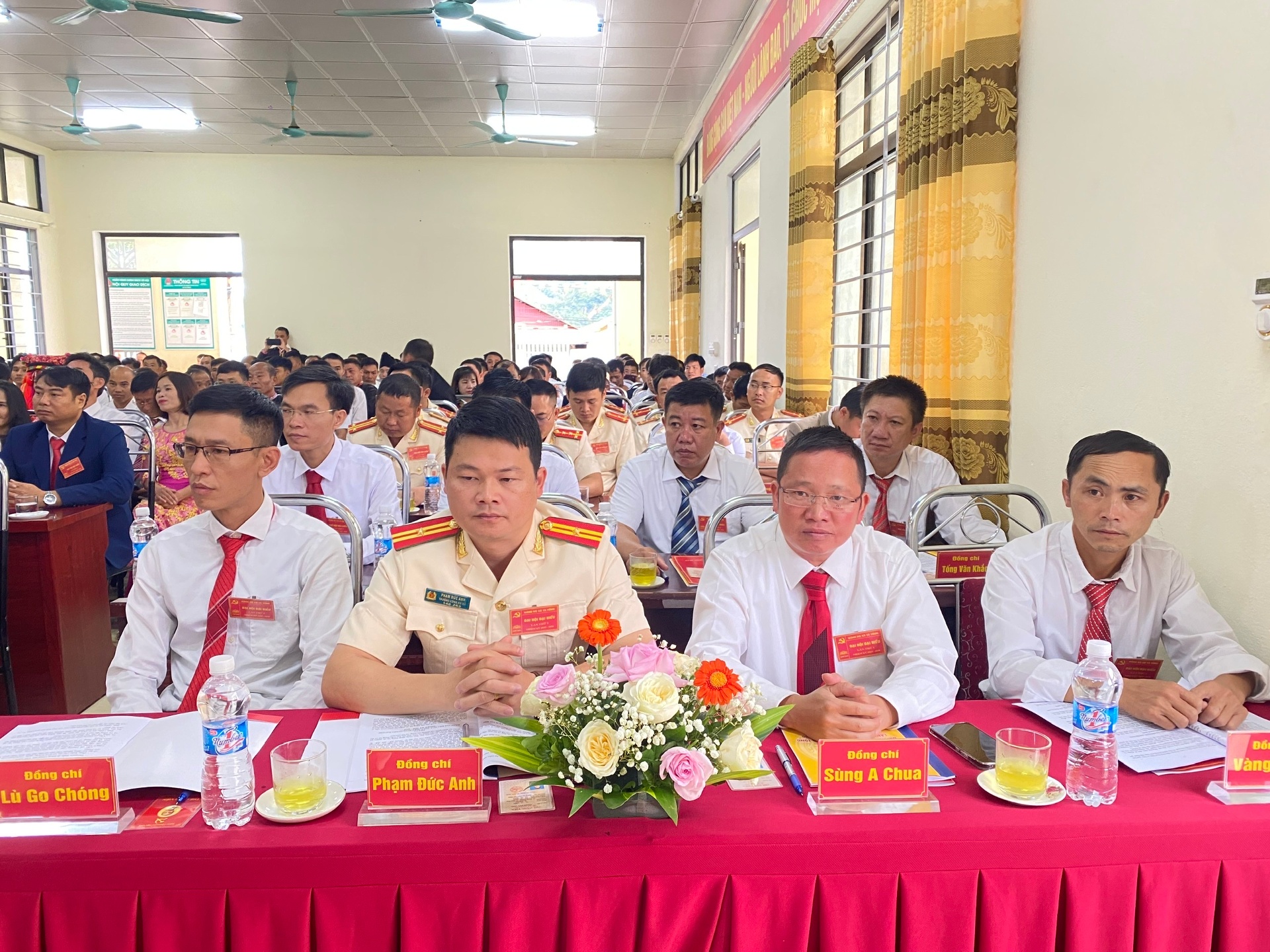 đại biểu dự 