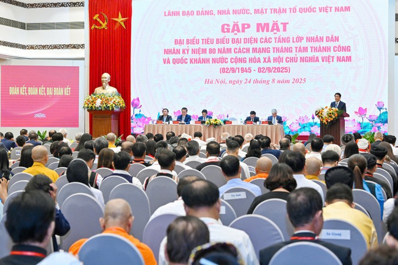 Chủ tịch nước Lương Cường: Mỗi thắng lợi của dân tộc đều bắt nguồn từ sức mạnh đại đoàn kết