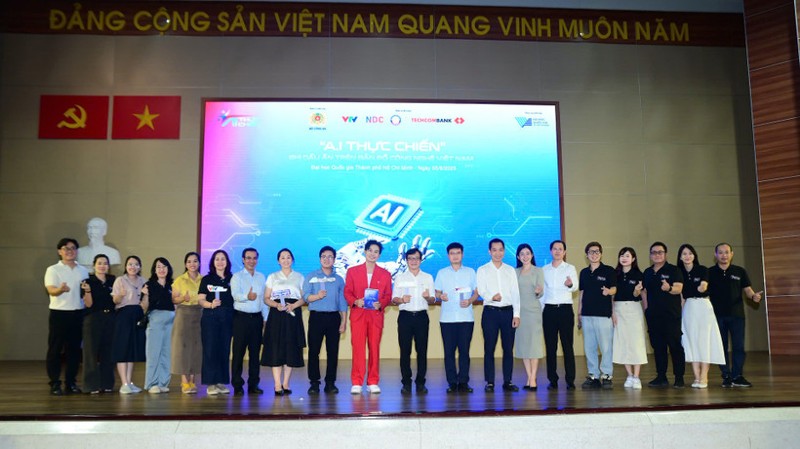 Cuộc thi "AI thực chiến 2025" khởi động với Unitour toàn quốc