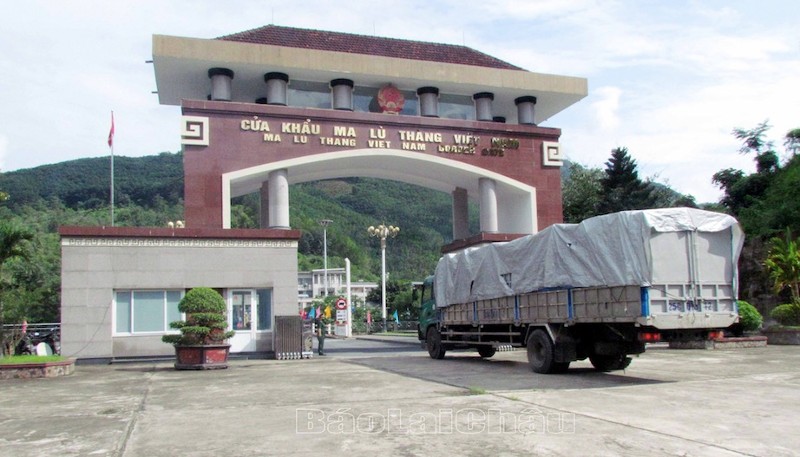 Phát triển kinh tế cửa khẩu