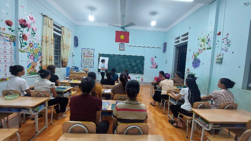 Nâng cao dân trí vùng đồng bào dân tộc thiểu số