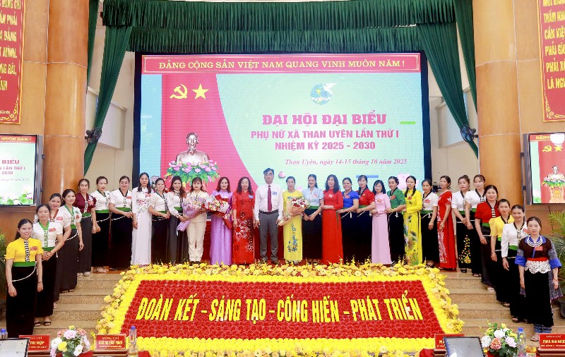 Đại hội Đại biểu Hội Liên hiệp Phụ nữ xã Than Uyên lần thứ I