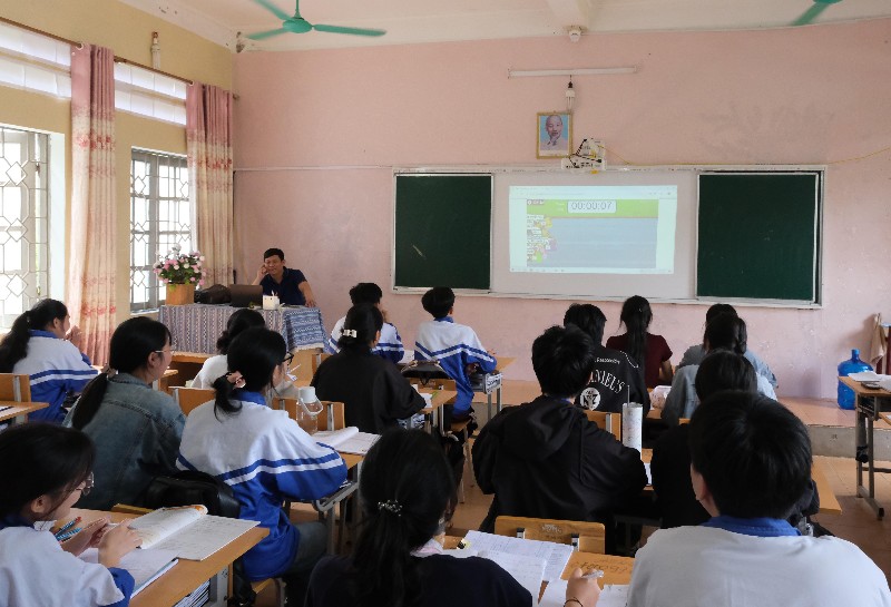 Bảo vệ trẻ em trên không gian mạng
