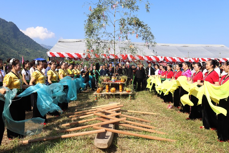 Lễ hội “Kin Lẩu Khẩu Mẩu”