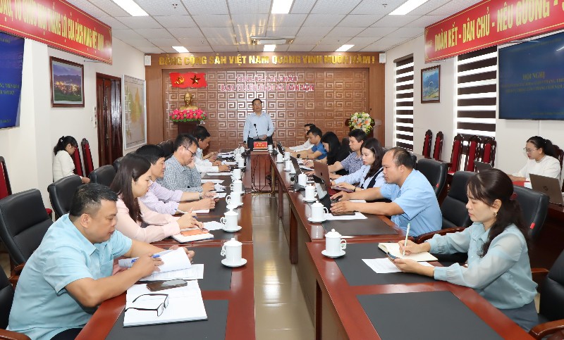 Hội nghị giao ban công tác khoa giáo 9 tháng, triển khai nhiệm vụ trọng tâm 3 tháng cuối năm 2025