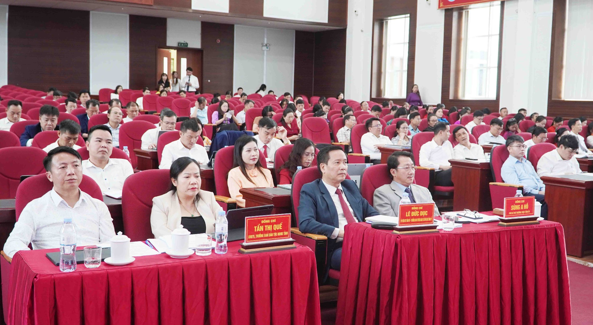 Các đại biểu dự Hội nghị.