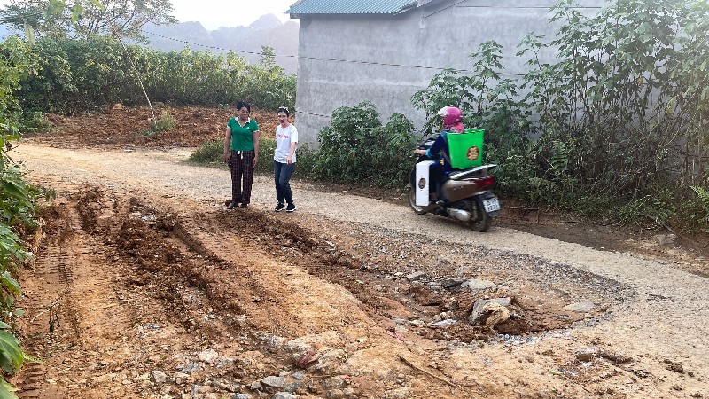 Cần "cú huých" cho giao thông, thương mại và du lịch