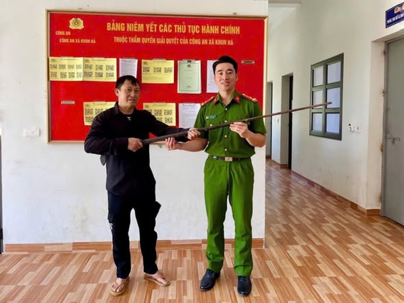 Công an Lai Châu thu hồi gần 600 khẩu súng