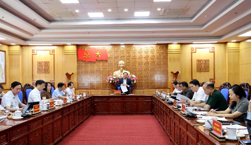 Đồng chí Bí thư Tỉnh ủy Lê Minh Ngân chủ trì Hội nghị Ban Thường vụ Tỉnh ủy cho ý kiến vào báo cáo kết quả giám sát tình hình thực hiện đầu tư công năm 2025