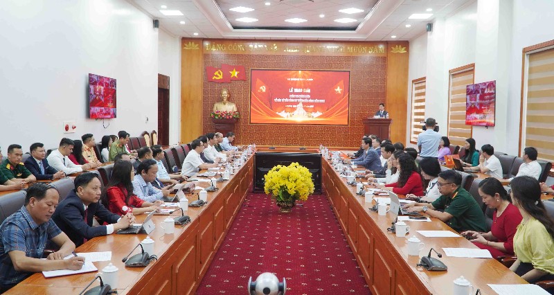 Trao giải Cuộc thi Chính luận về bảo vệ nền tảng tư tưởng của Đảng năm 2025