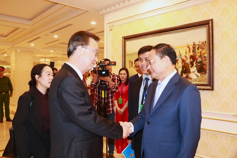 Bí thư Tỉnh ủy Lai Châu (Việt Nam) Hội kiến với Bí thư Tỉnh ủy Vân Nam (Trung Quốc)