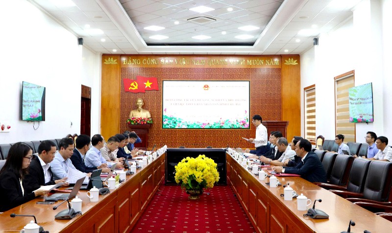 Thứ trưởng Bộ Nông nghiệp và Môi trường Võ Văn Hưng làm việc với UBND tỉnh Lai Châu