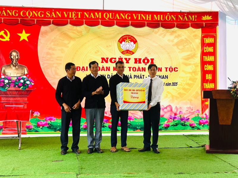 Ngày hội Đại đoàn kết toàn dân tộc liên khu dân cư Nà Phát – Nà Khan