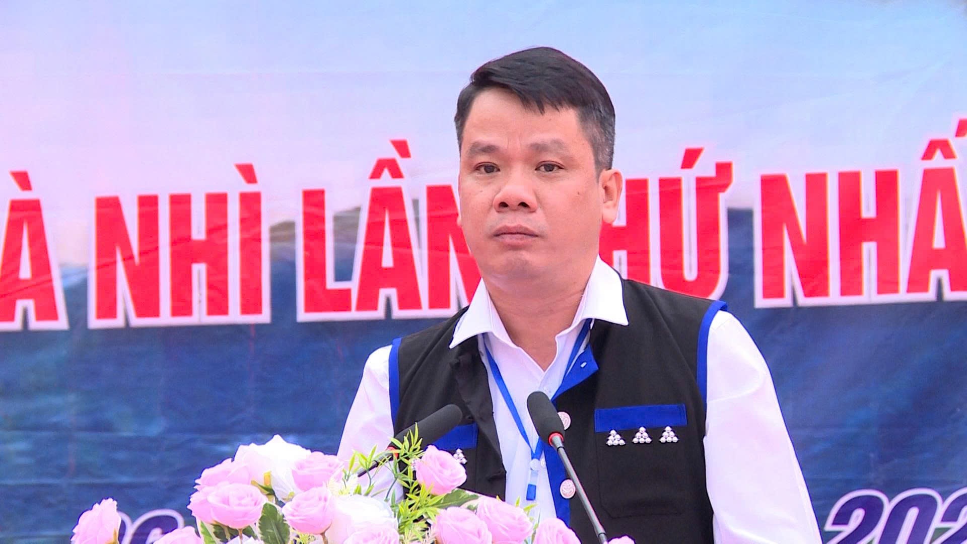 Đồng chí Lê Thanh Tâm – Chủ tịch UBND xã Thu Lũm phát biểu khai mạc Ngày hội 