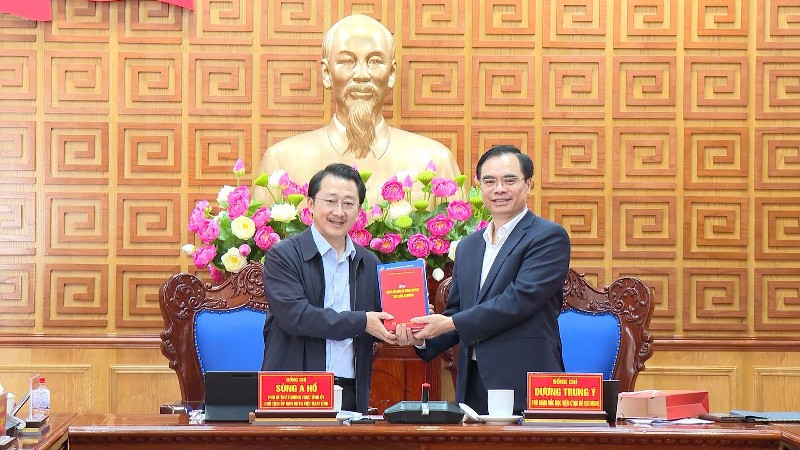 Đoàn công tác Học viện Chính trị Quốc gia Hồ Chí Minh làm việc tại Lai Châu