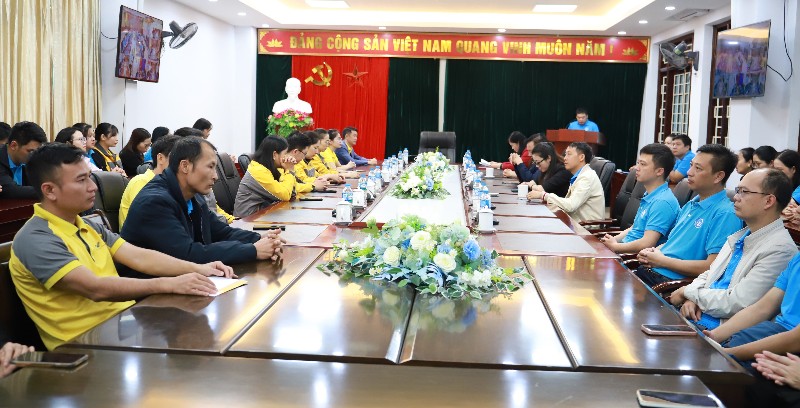 Lễ ra quân tuyên truyền, vận động nhân dân tham gia bảo hiểm xã hội tự nguyện, bảo hiểm y tế hộ gia đình 