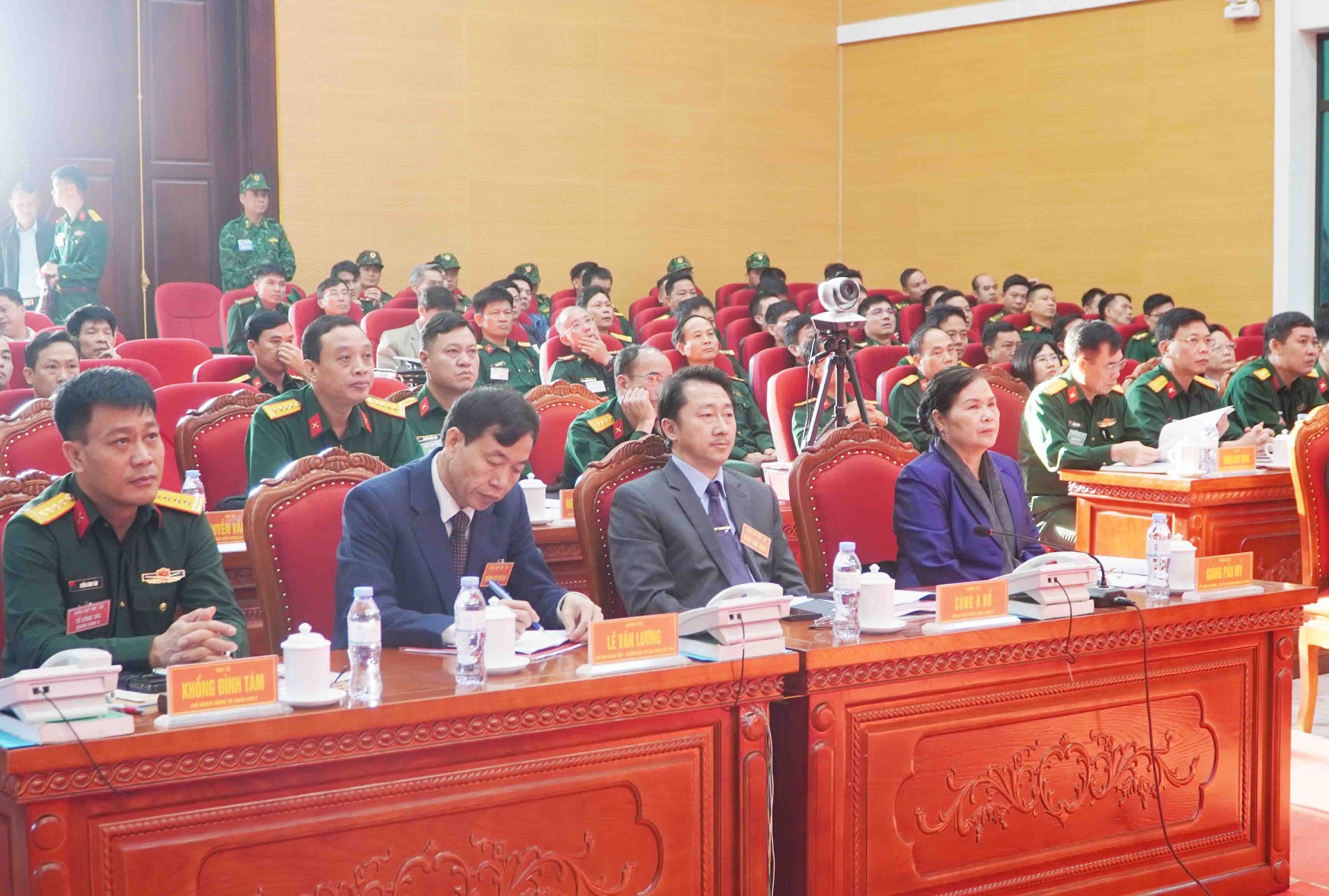 Các đại biểu tham dự khai mạc diễn tập 