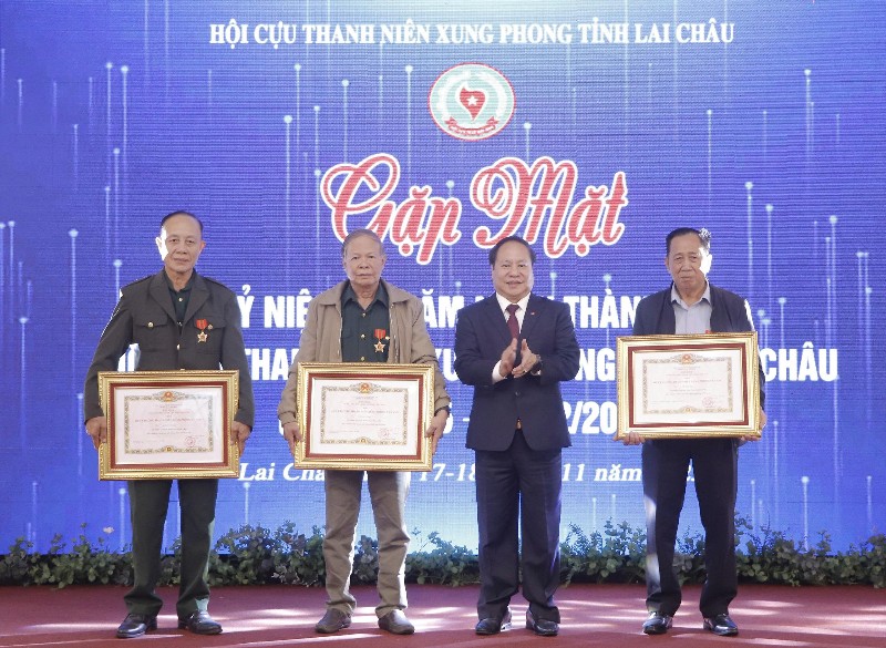 Gặp mặt kỷ niệm 20 năm Ngày thành lập Hội Cựu Thanh niên xung phong tỉnh Lai Châu (29/12/2005 - 29/12/2025)