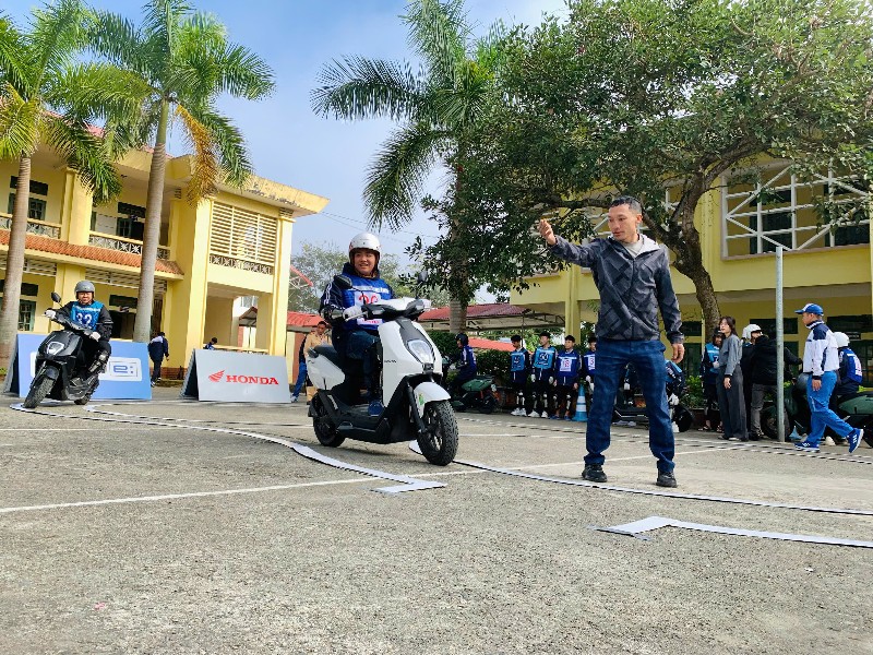 Chương trình đào tạo “Kỹ năng lái xe gắn máy an toàn dành cho học sinh”