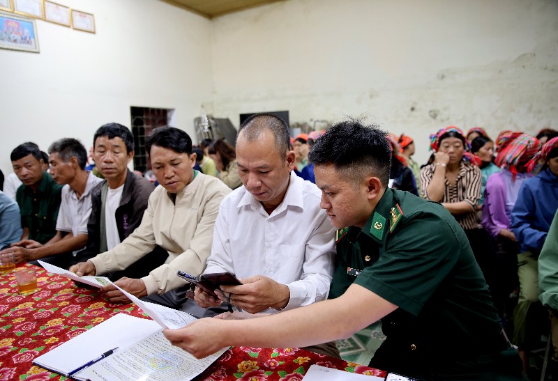 Nâng cao năng lực ứng dụng công nghệ thông tin cho người dân