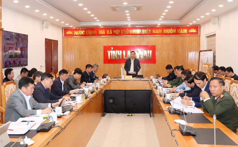 UBND tỉnh: Họp về công tác giải ngân kế hoạch vốn đầu tư năm 2025