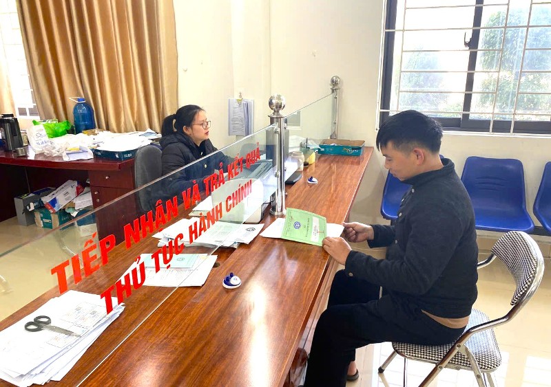 Đổi mới phương thức hoạt động, nâng cao chất lượng phục vụ nhân dân