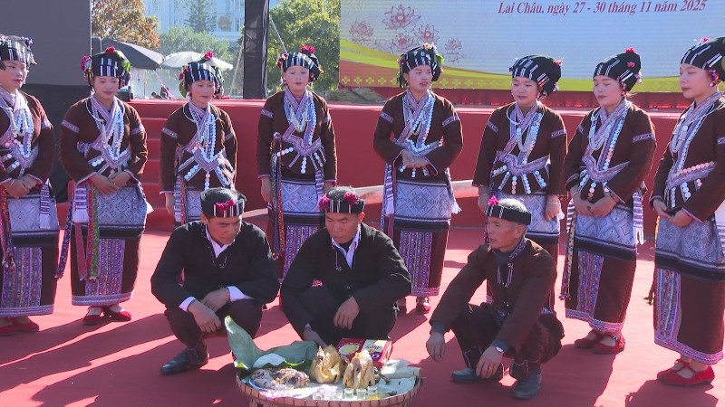 Tái hiện Tết cơm mới - lan tỏa bản sắc văn hóa người Lự