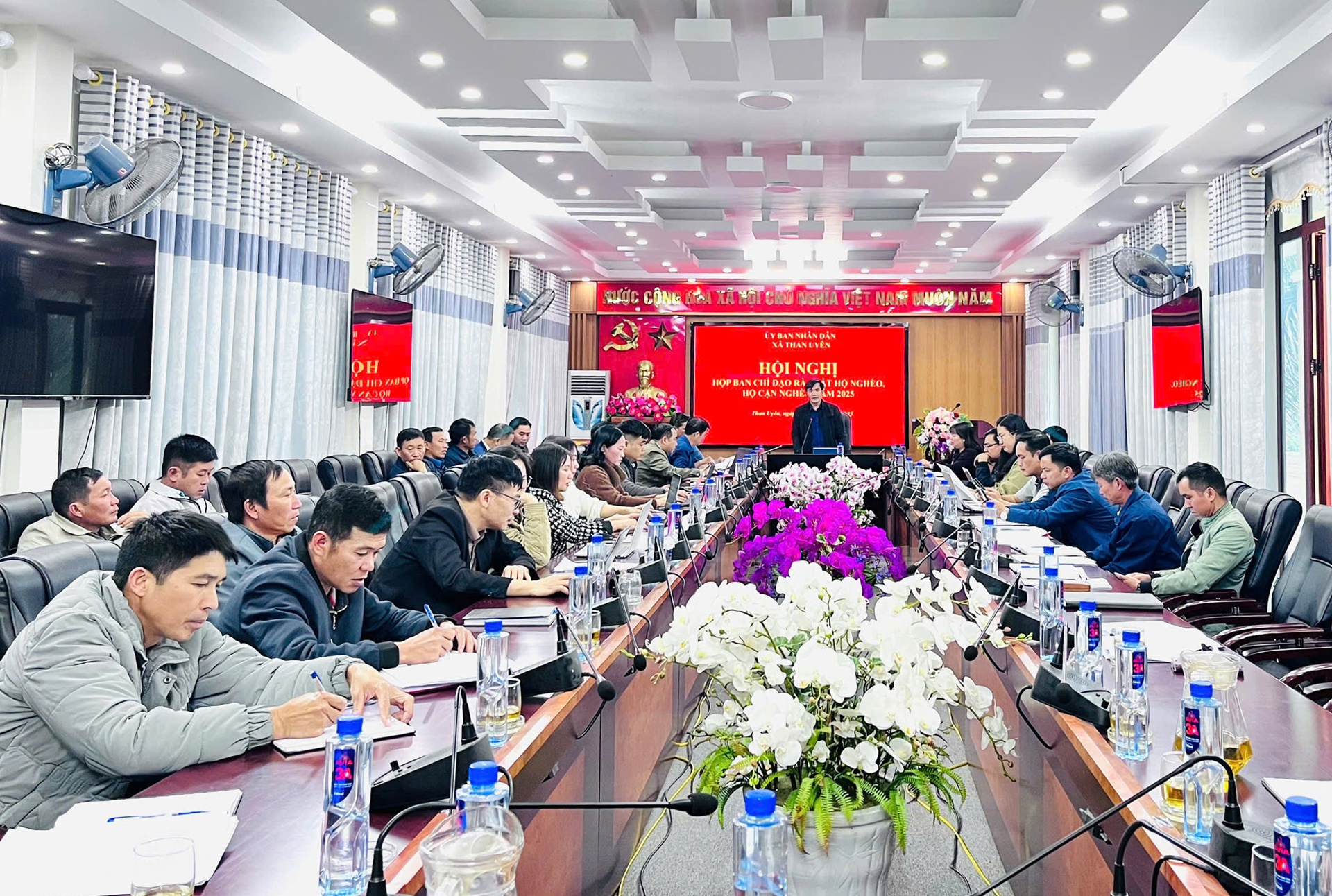 Quang cảnh hội nghị. Quang cảnh hội nghị.