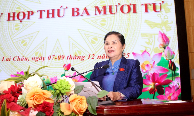 Khẩn trương cụ thể hóa các nghị quyết vào cuộc sống