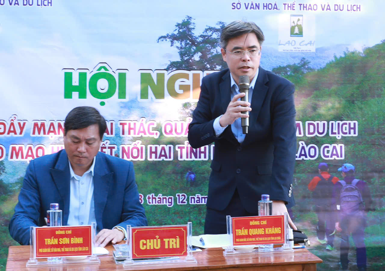 Đồng chí Trần Quang Kháng - Phó Giám đốc Sở Văn hoá, Thể thao và Du lịch tỉnh Lai Châu phát biểu khai mạc Hội nghị