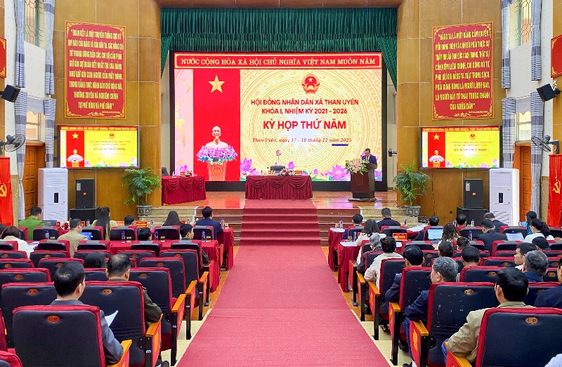 Kỳ họp thứ năm HĐND xã Than Uyên khoá I, nhiệm kỳ 2021-2026