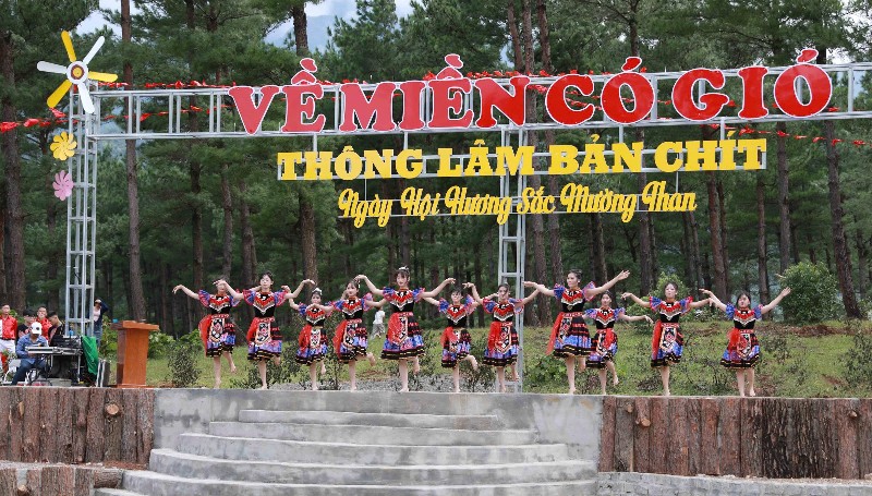 Mường Than khai thác tiềm năng phát triển du lịch bền vững