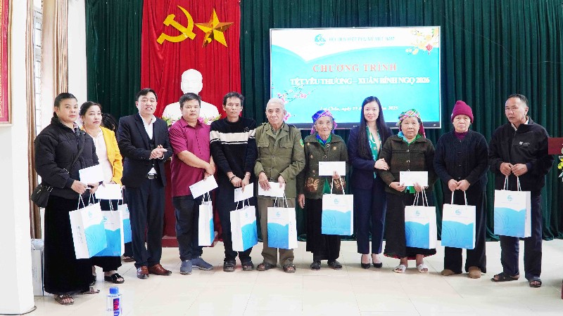 Chương trình “ Tết yêu thương - Xuân Bính Ngọ 2026” tại xã Sin Suối Hồ