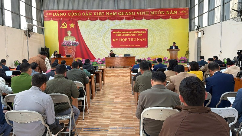 Kỳ họp thứ năm HĐND xã Mường Than khoá I, nhiệm kỳ 2021 - 2026