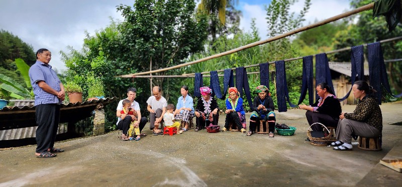 Phát huy vai trò người có uy tín trong xây dựng khối đại đoàn kết toàn dân tộc