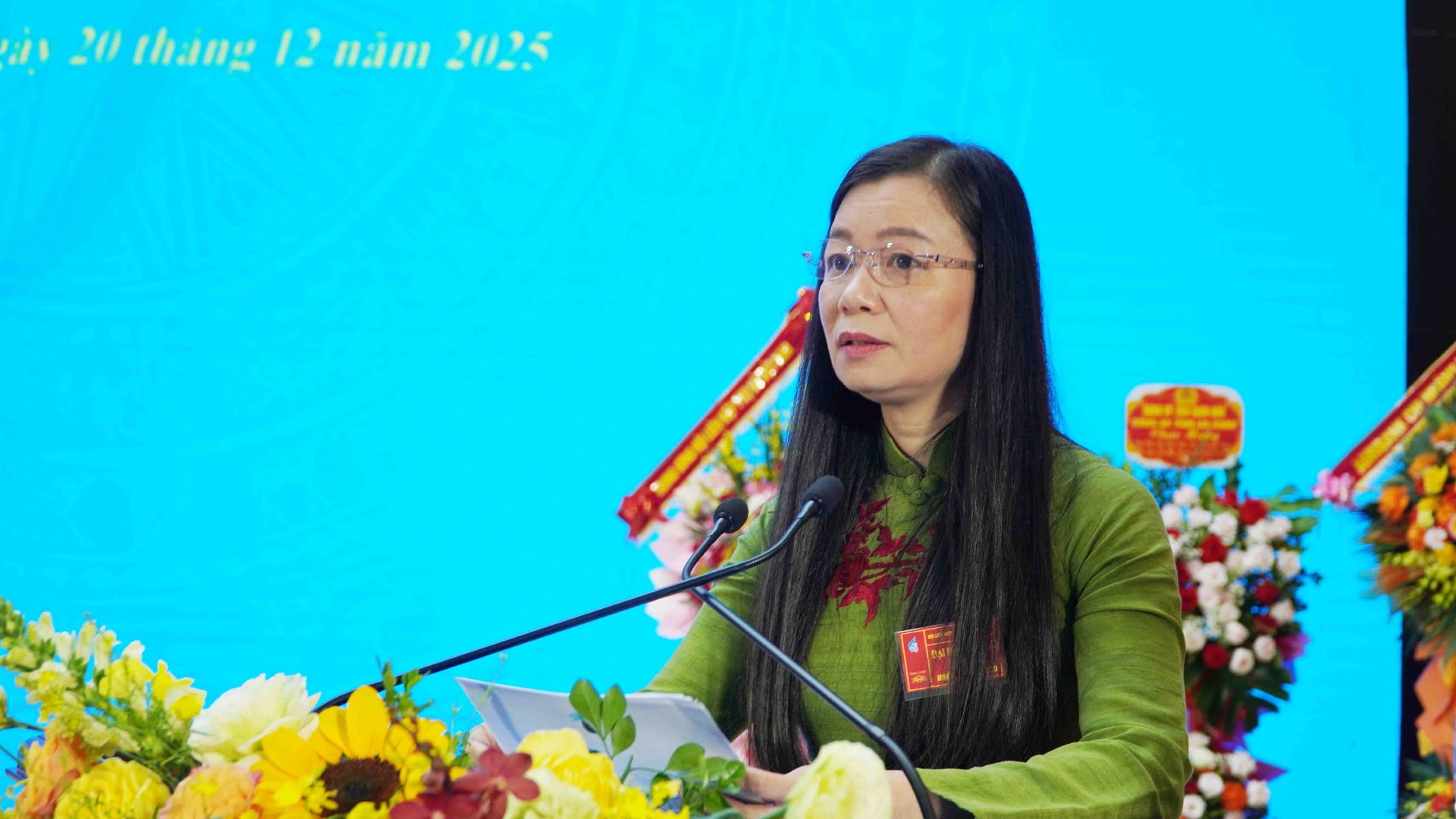 Đồng chí Nguyễn Thị Thu Hiền – Phó chủ tịch Hội LHPN Việt Nam phát biểu chỉ đạo đại hội.