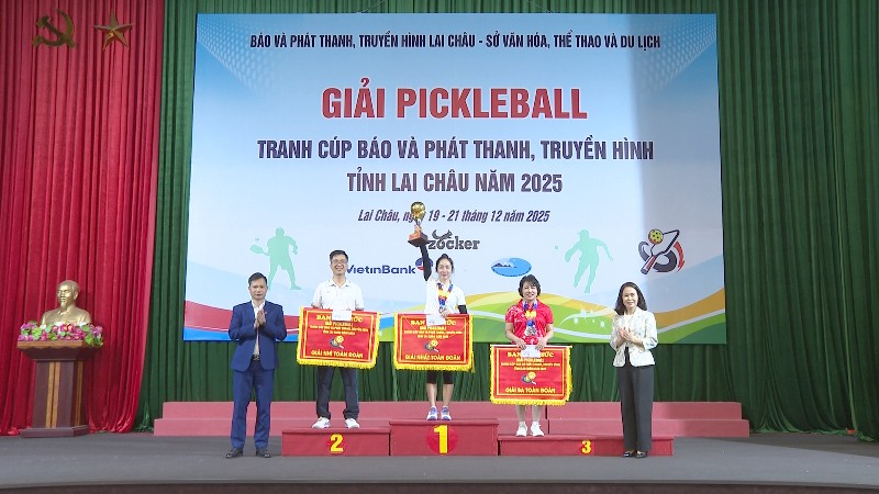 Câu Lạc bộ Anh Em đoạt Cúp Báo và Phát thanh, Truyền hình tỉnh Lai Châu năm 2025