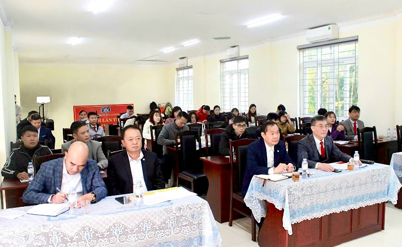 45 học viên được tập huấn nghiệp vụ và ứng dụng công nghệ thông tin tổng điều tra kinh tế năm 2026